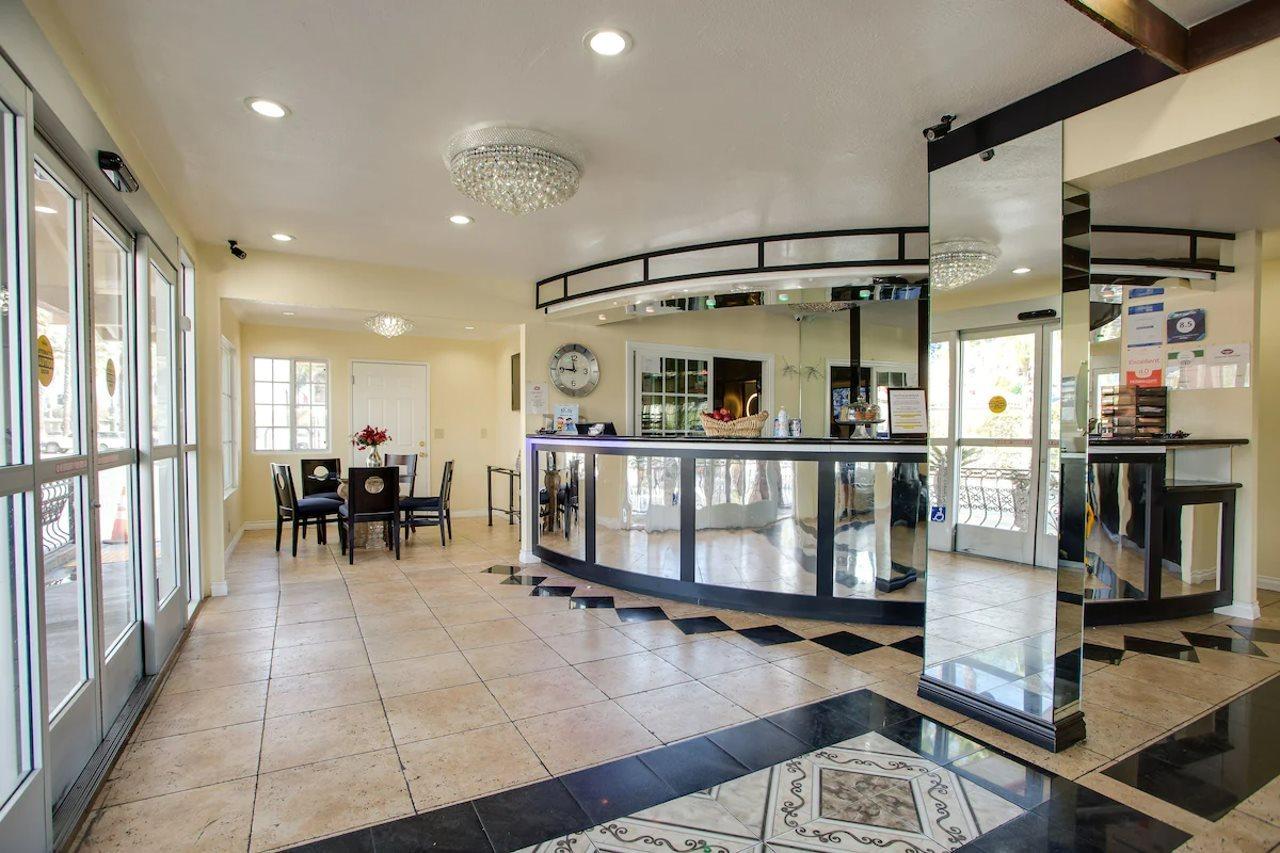 Best Inn & Suites Buena Park Eksteriør billede