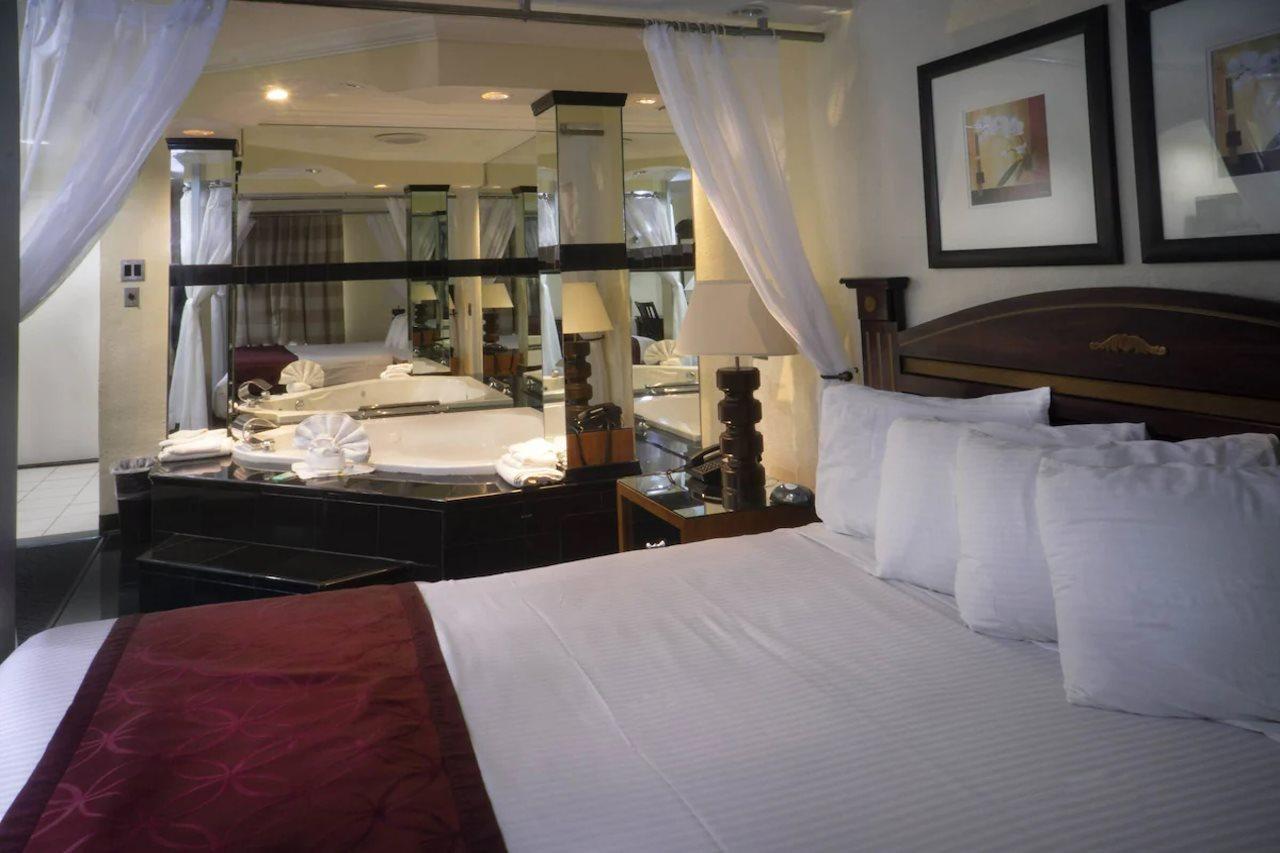 Best Inn & Suites Buena Park Eksteriør billede